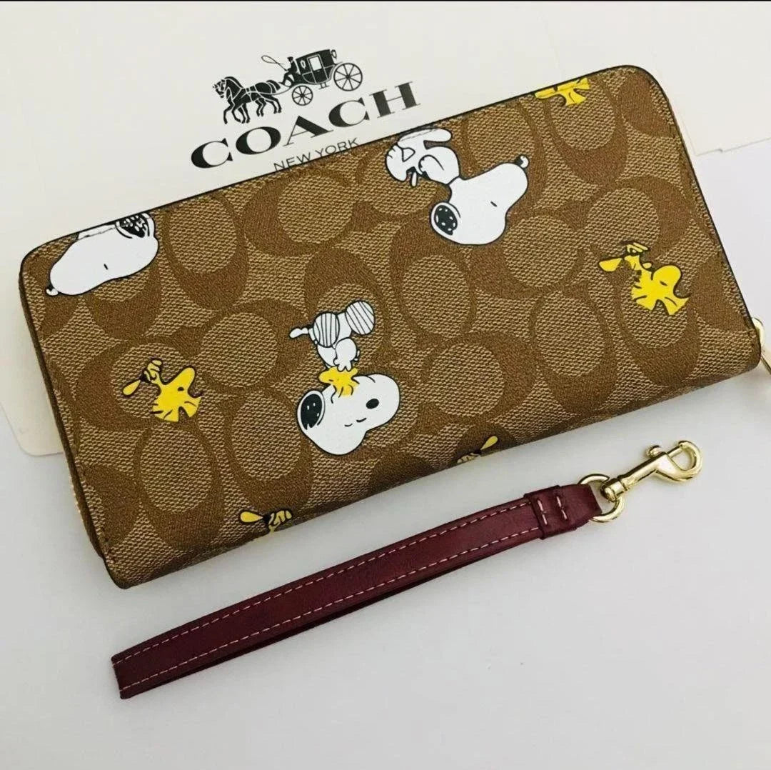 COACH x Peanuts Snoopy Woodstock Long Zip Around Wallet Signature Khaki
